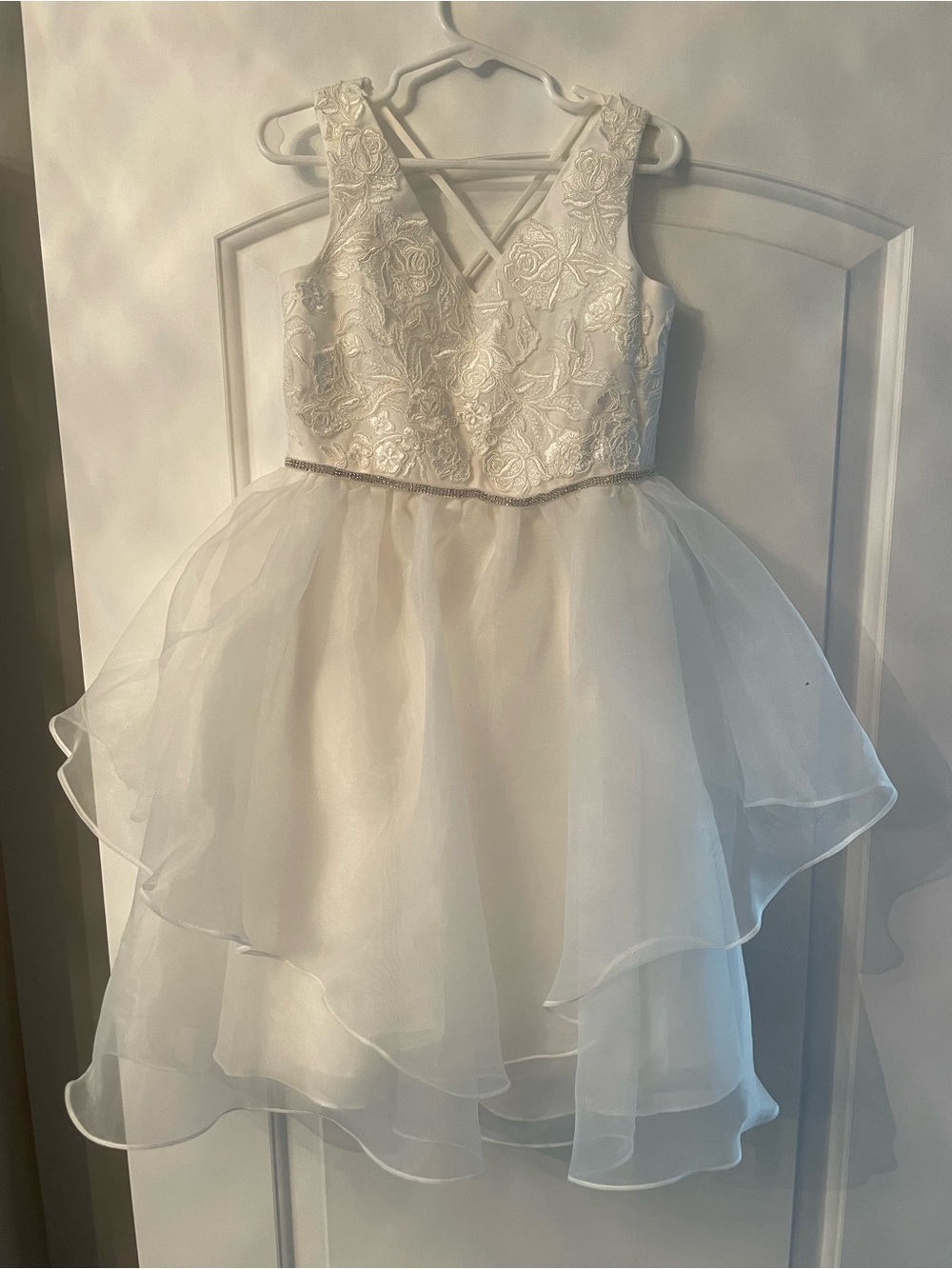 David's Bridal Ivory Lace Bodice Layered Tulle Girl Dress size 6